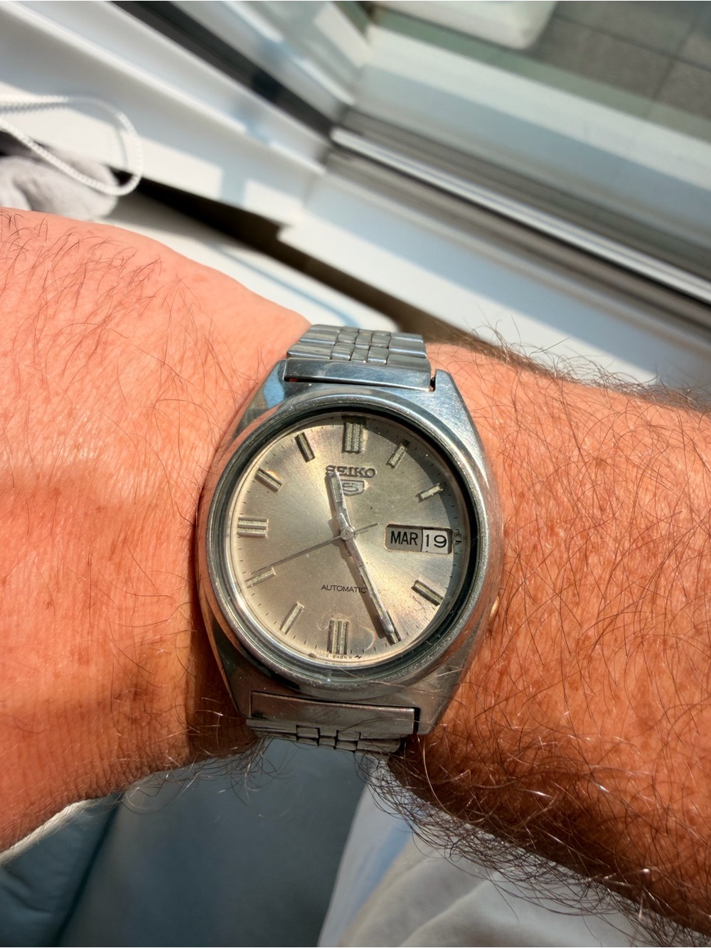 Seiko Men's Silver Stainless Steel Automatic Watch with Day-Date